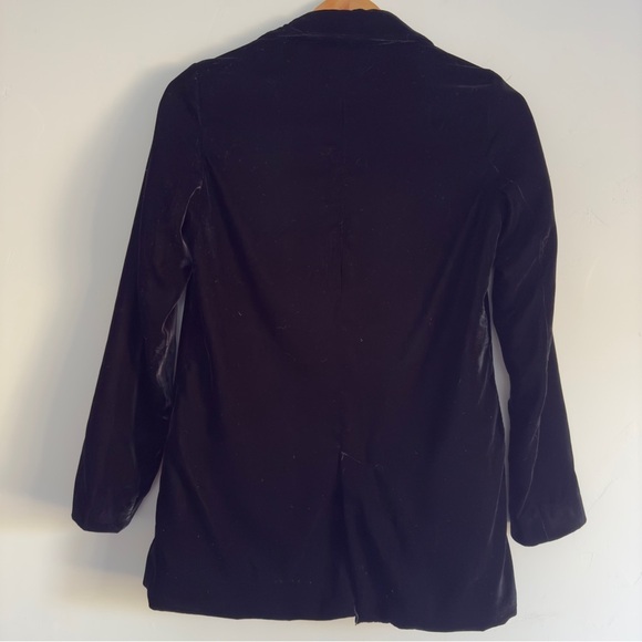Mango Black Velvet Blazer Size: 2 - Picture 2 of 3